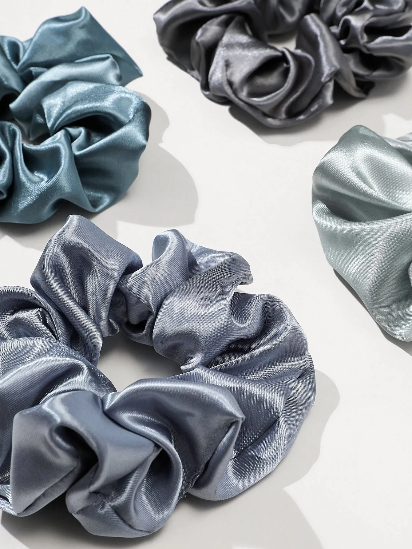 12pcs Plain Pleated Scrunchie