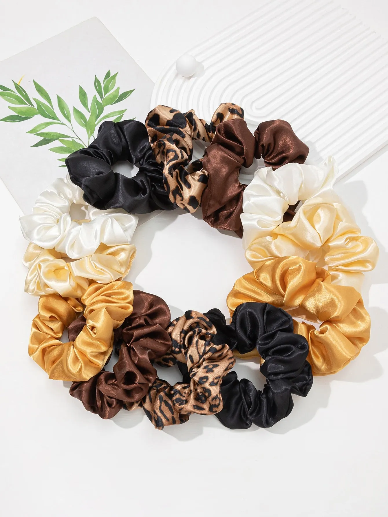 12pcs Plain Pleated Scrunchie