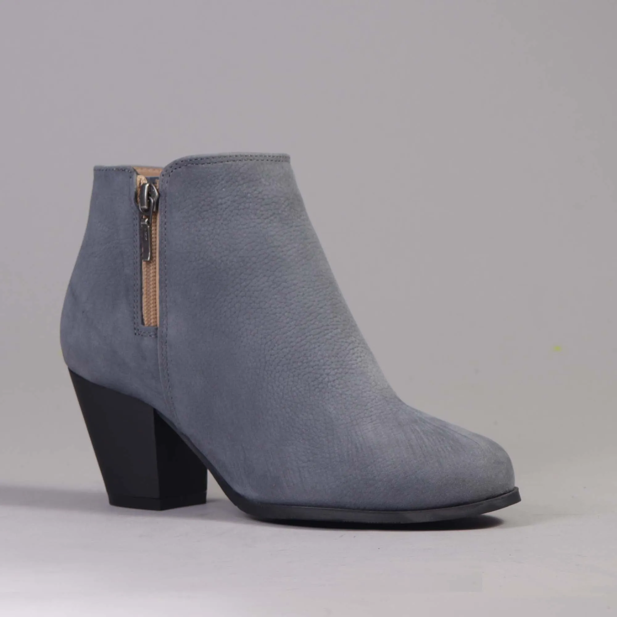 Ankle Boots with Zip in Manager - 12462