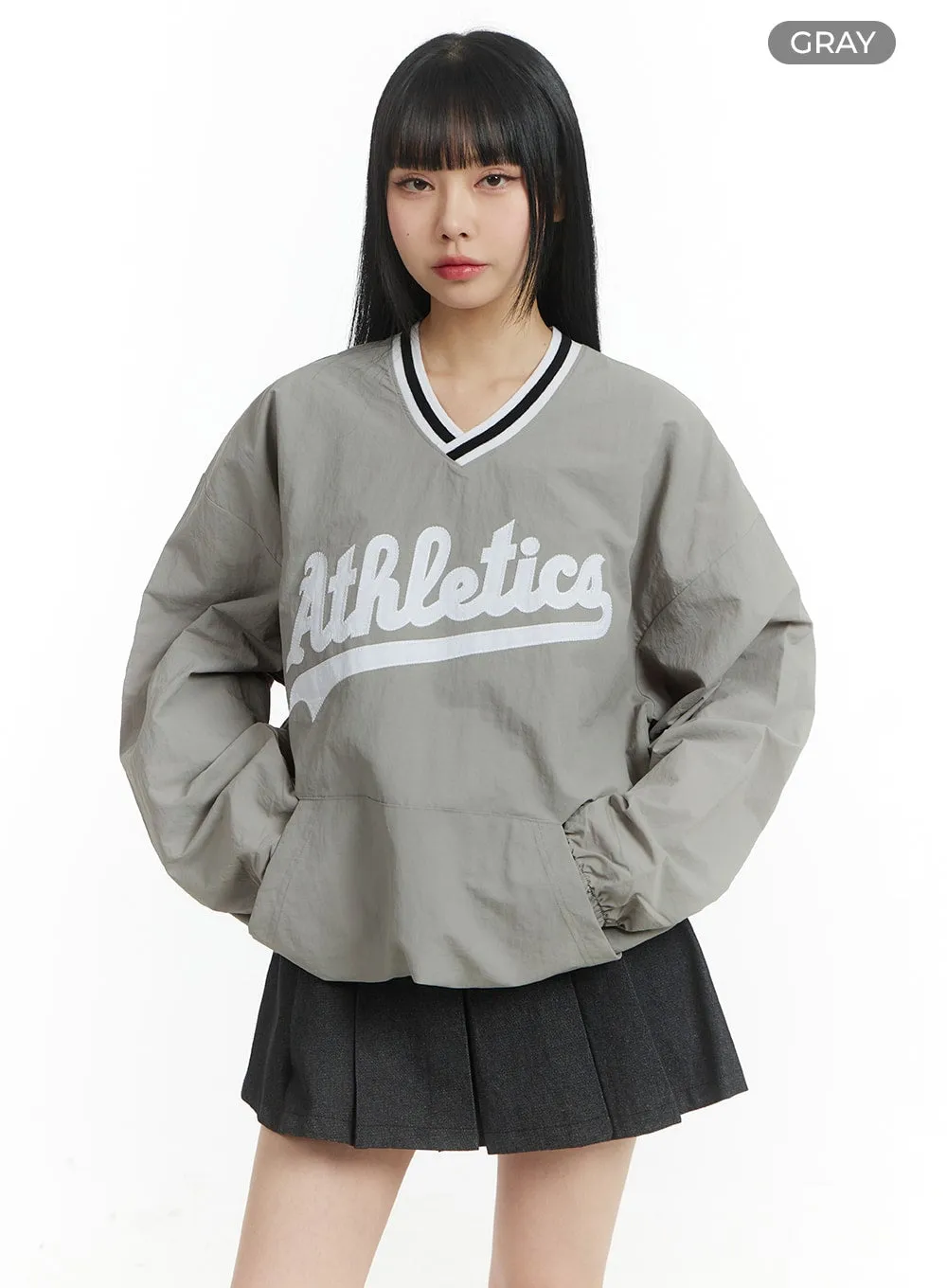 Athletics V-Neck Oversized Sweatshirt IM406