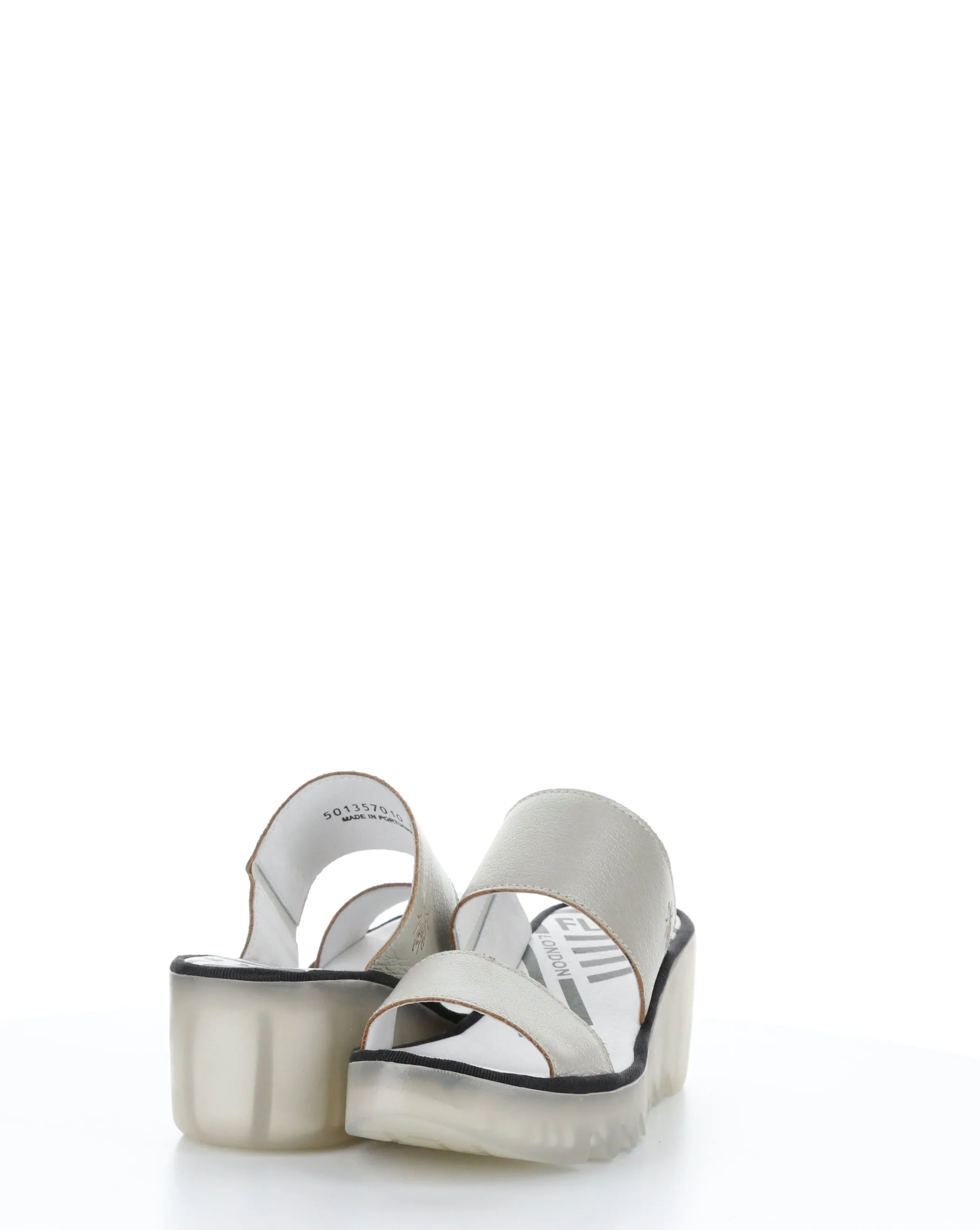 BESY357FLY 010 SILVER Slip-on Sandals