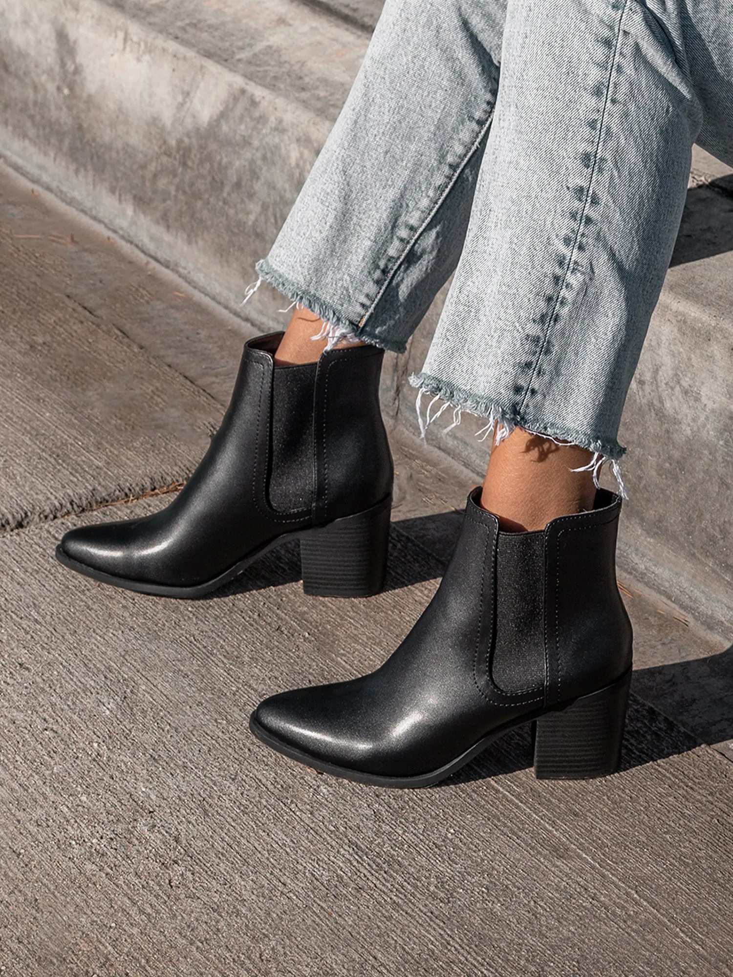 Block Heel Chelsea Boots