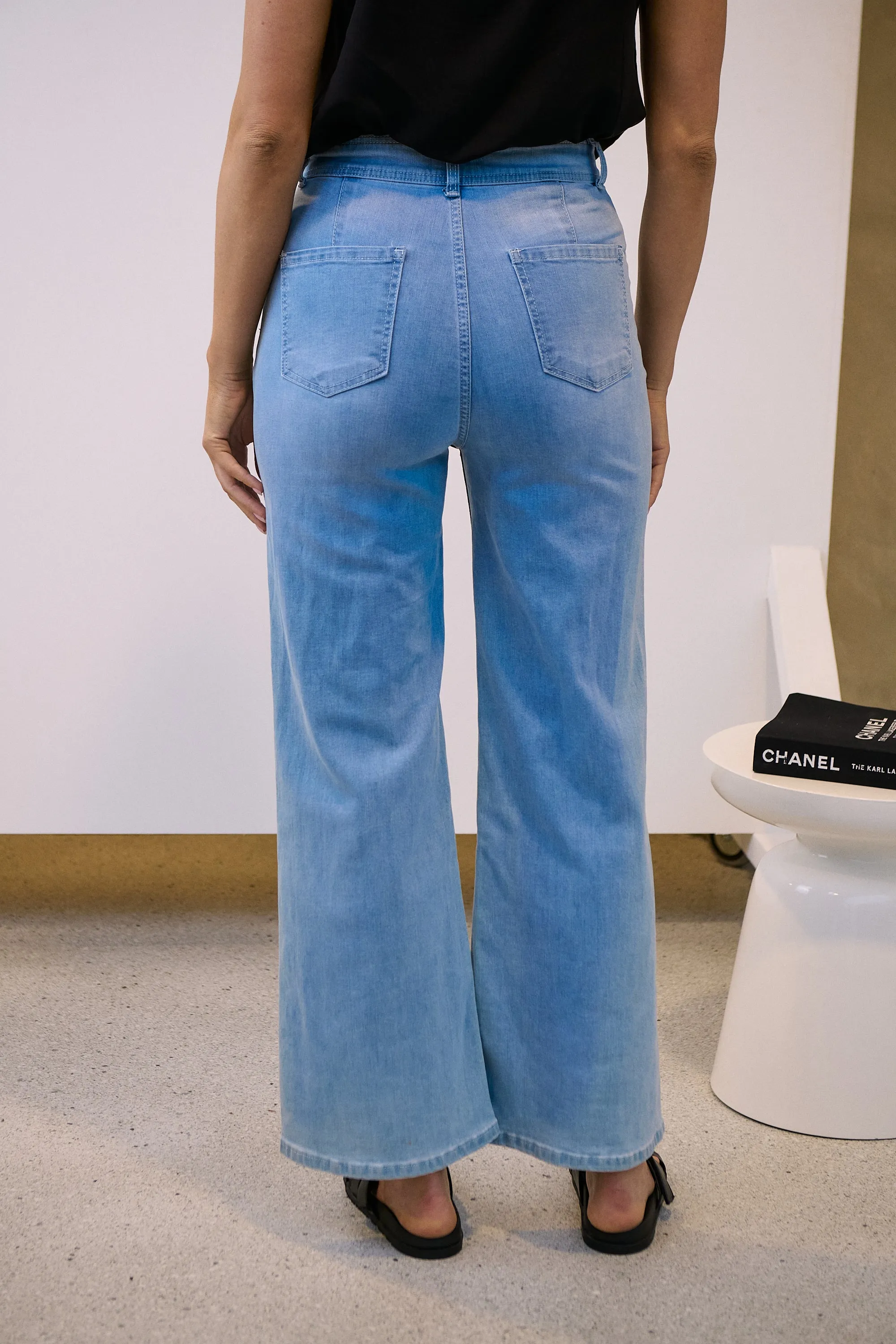 Chambray Denim Wide Leg Pocket Front Mum Jeans