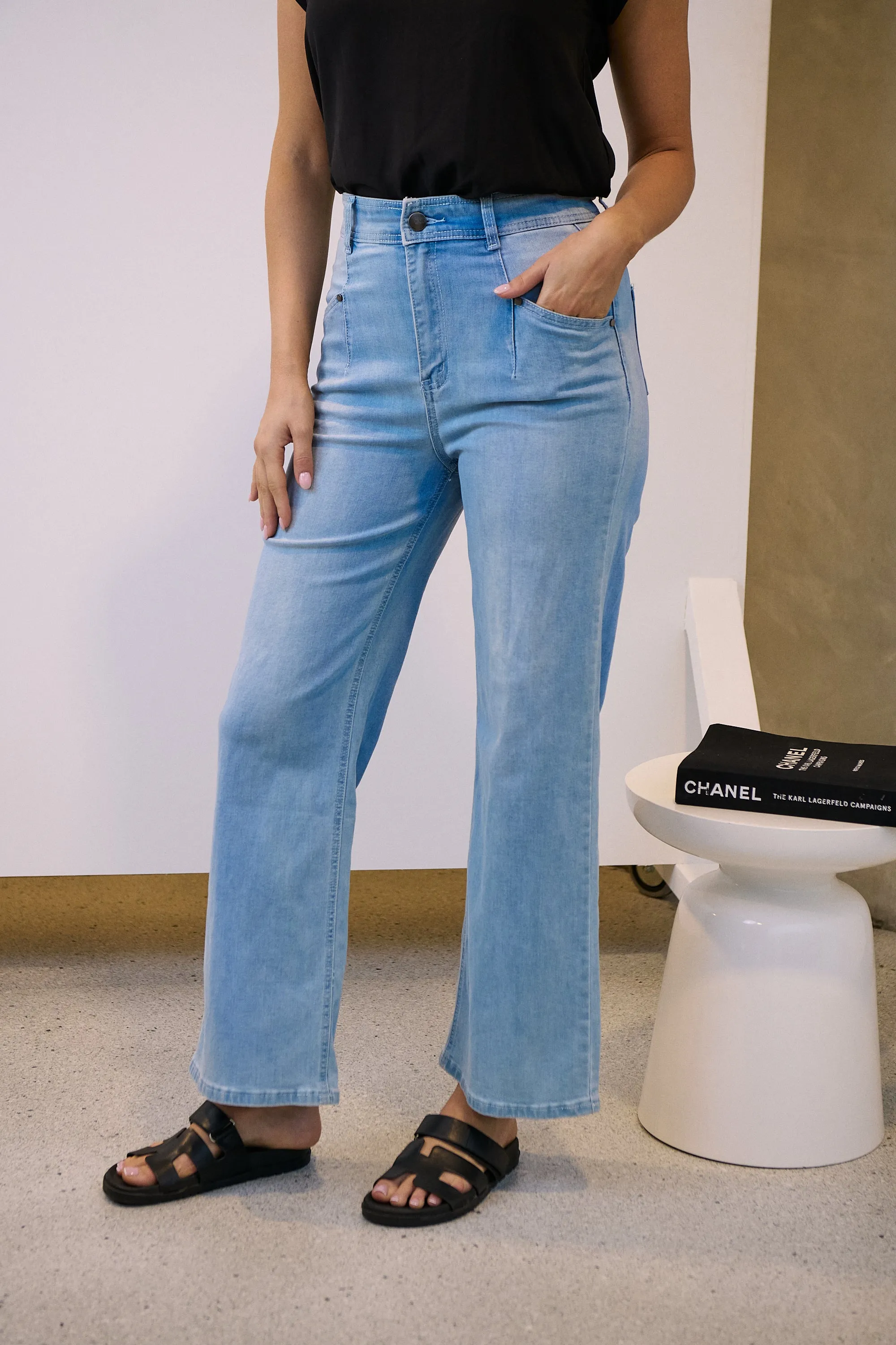 Chambray Denim Wide Leg Pocket Front Mum Jeans