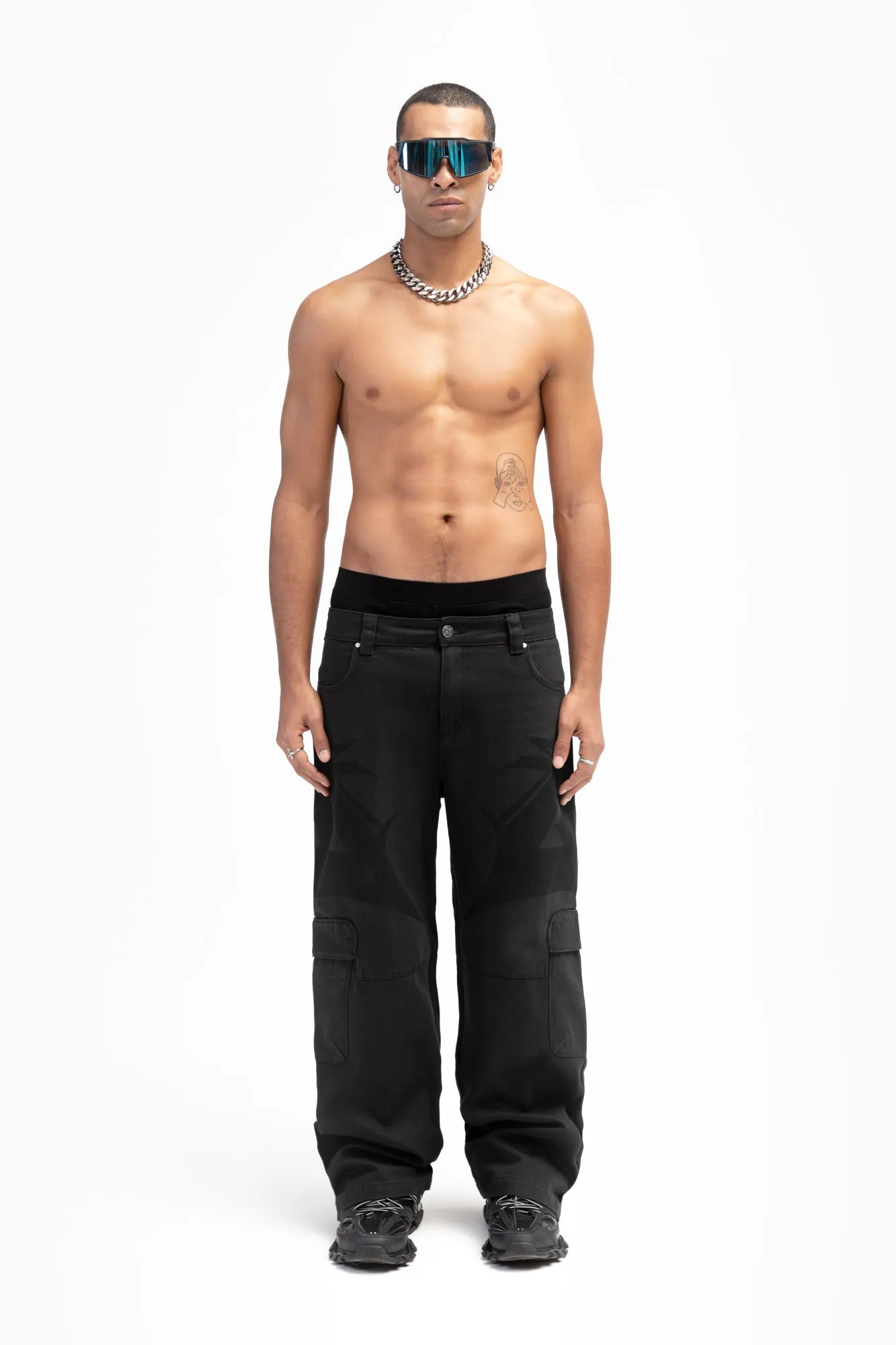 FF BLACK CARGO PANTS