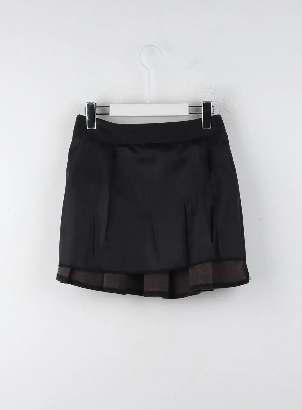 Pocket Pleated Mini Skirt IJ403