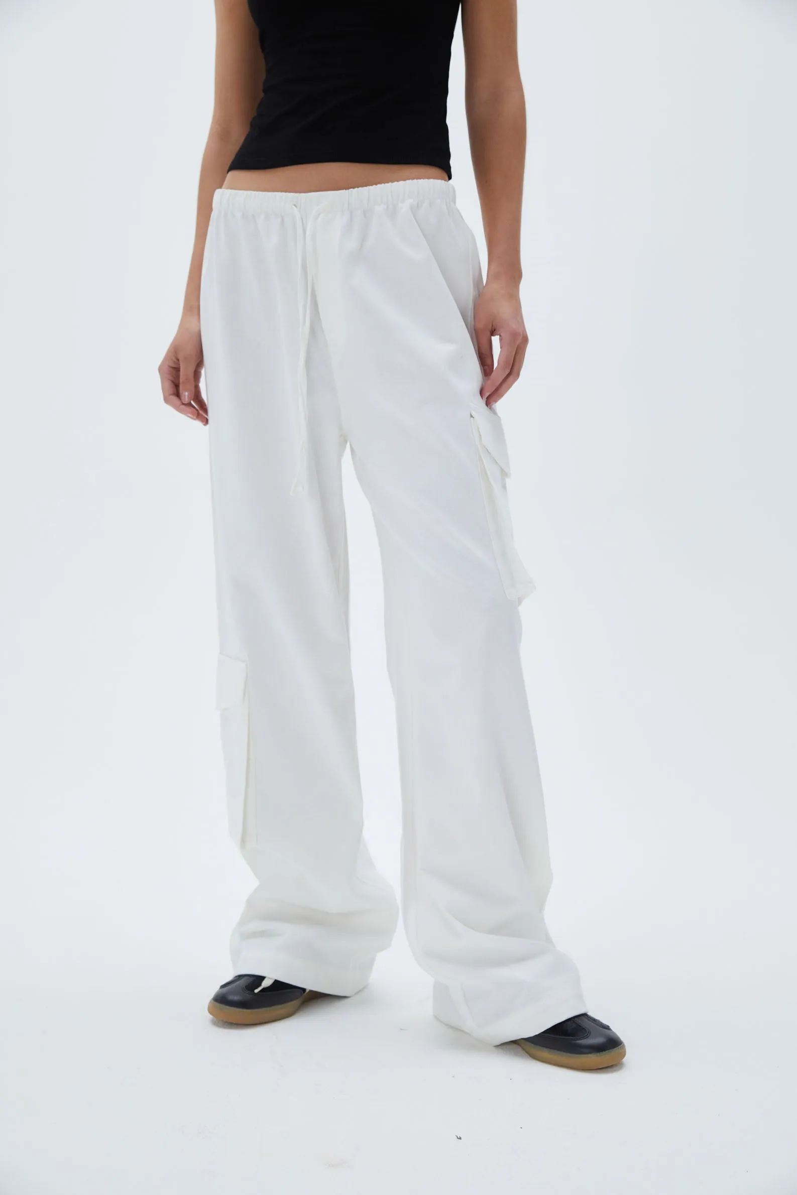 Relaxed Cotton Cargo Pants - White