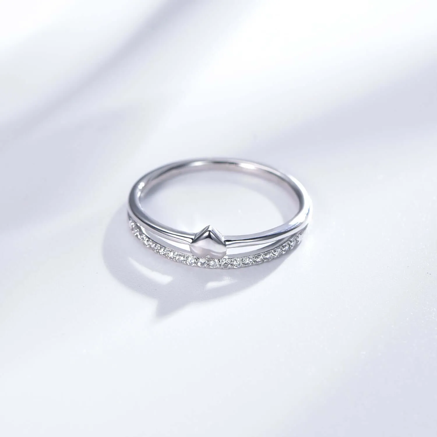 Split Shank Infinity Heart Women Promise Ring Wedding Ring